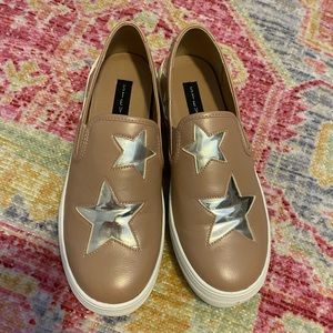 Steve by Steve Madden Blush Star Sneakers